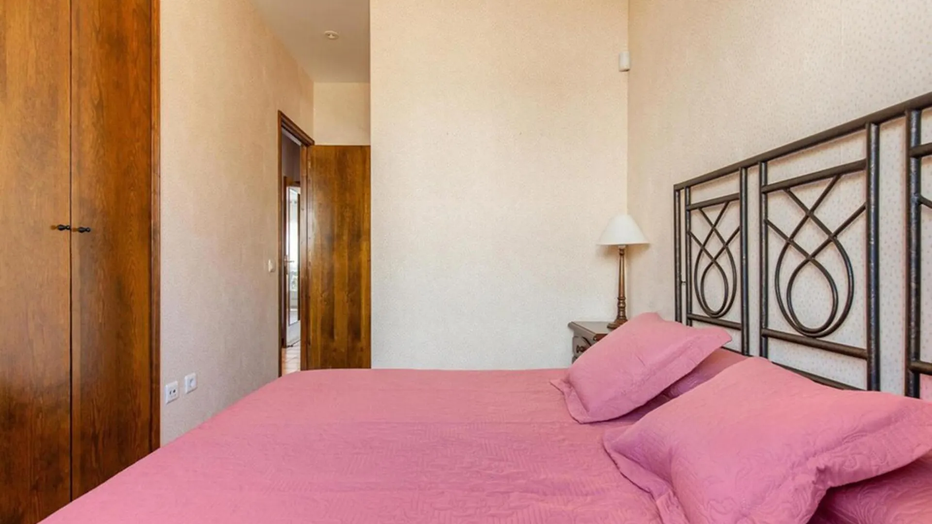 Maravillosa Villa Cerca De La Playa De Sant Pere Pescador Spanyolország