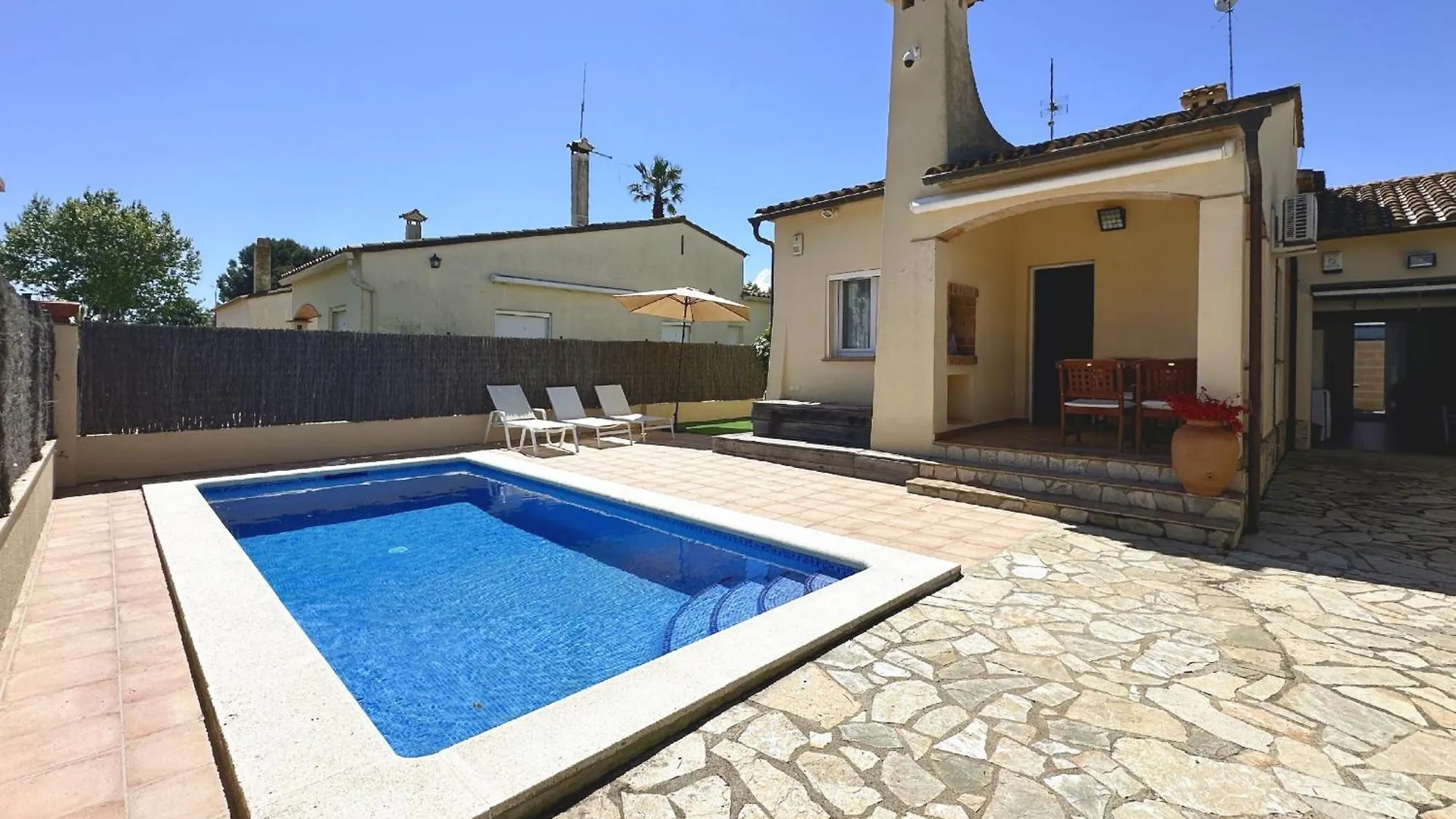 Maravillosa Villa Cerca De La Playa De 桑特佩尔佩斯卡多尔